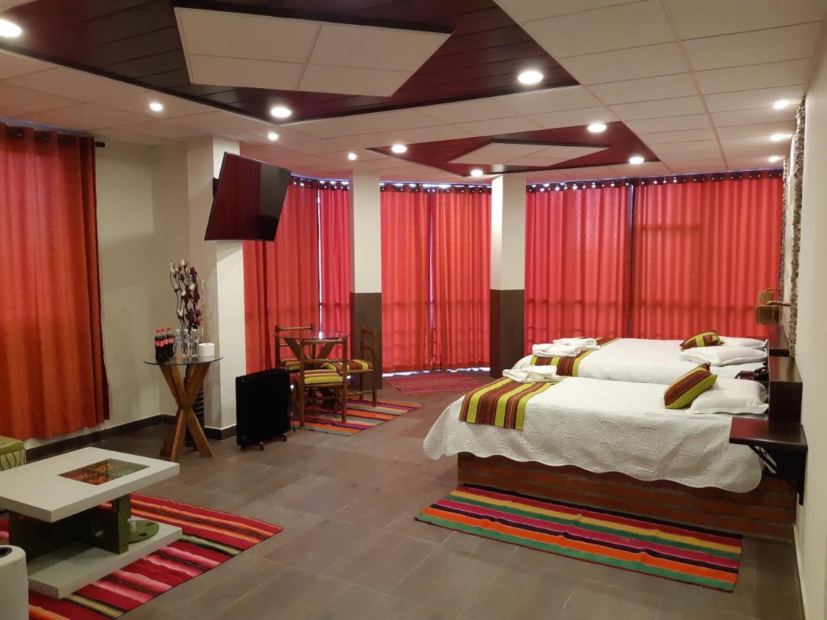 אויוני Hotel Cristales De Sal מראה חיצוני תמונה