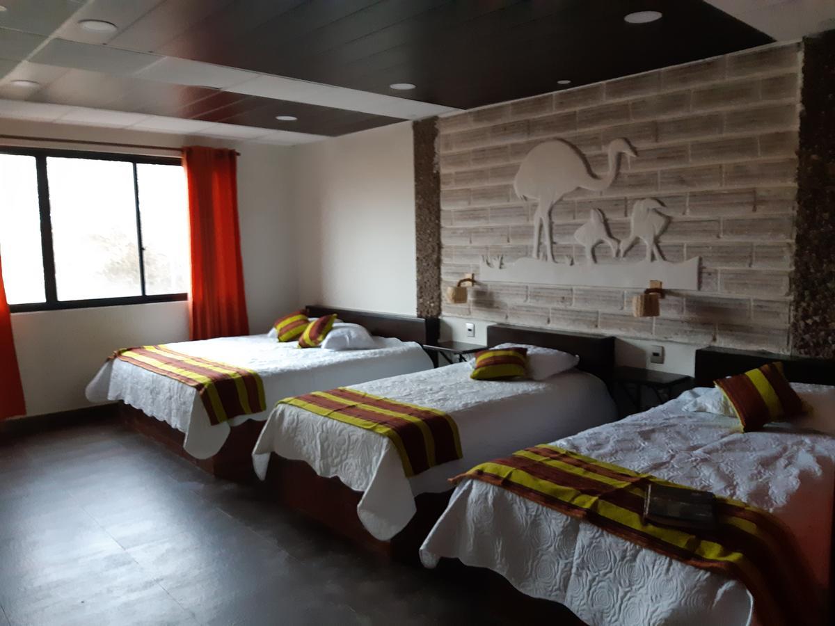 אויוני Hotel Cristales De Sal מראה חיצוני תמונה